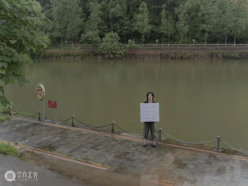 泥美术馆新展|我们依然要从对岸走过去 视频资讯 南京传媒学院 新展 对岸 驻地 艺术展 南京传媒学院艺术摄影 方向 同学 溪口 诚意 时间 崇真艺客